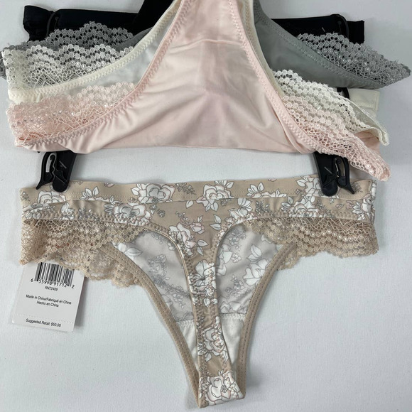 Sophie b Women's 5 Pair Pack Invisible Edge Thongs Floral Multicolor Small NEW - Picture 2 of 11